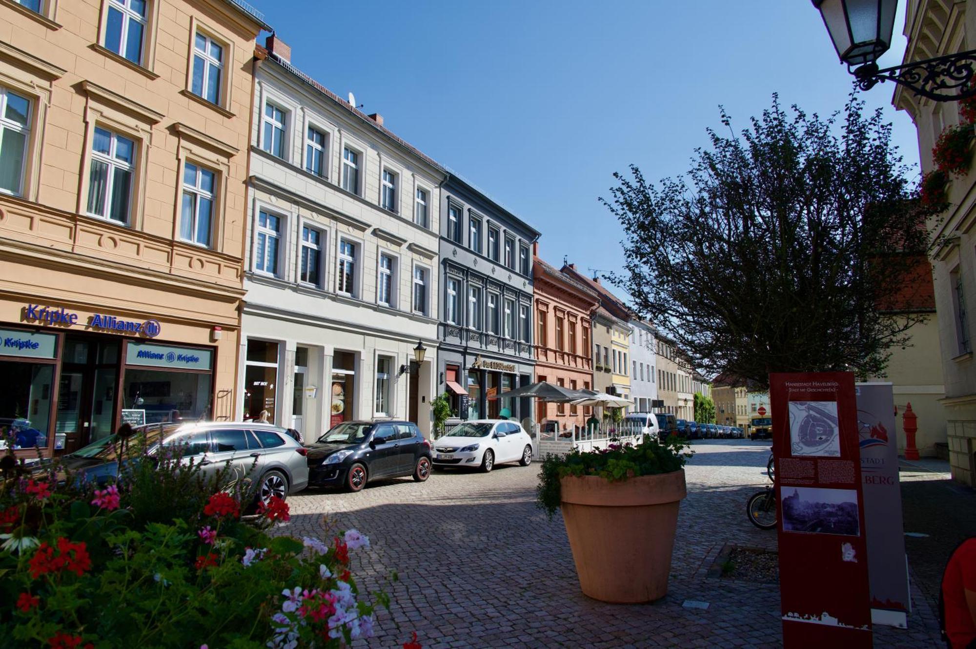Das Bilderbuchcafe - Pension Markt 7 Havelberg Exteriör bild